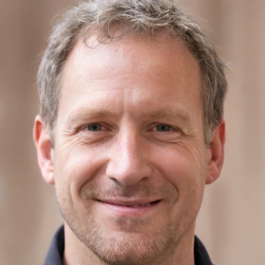 Portrait de Marc Dubois, expert en formation financière